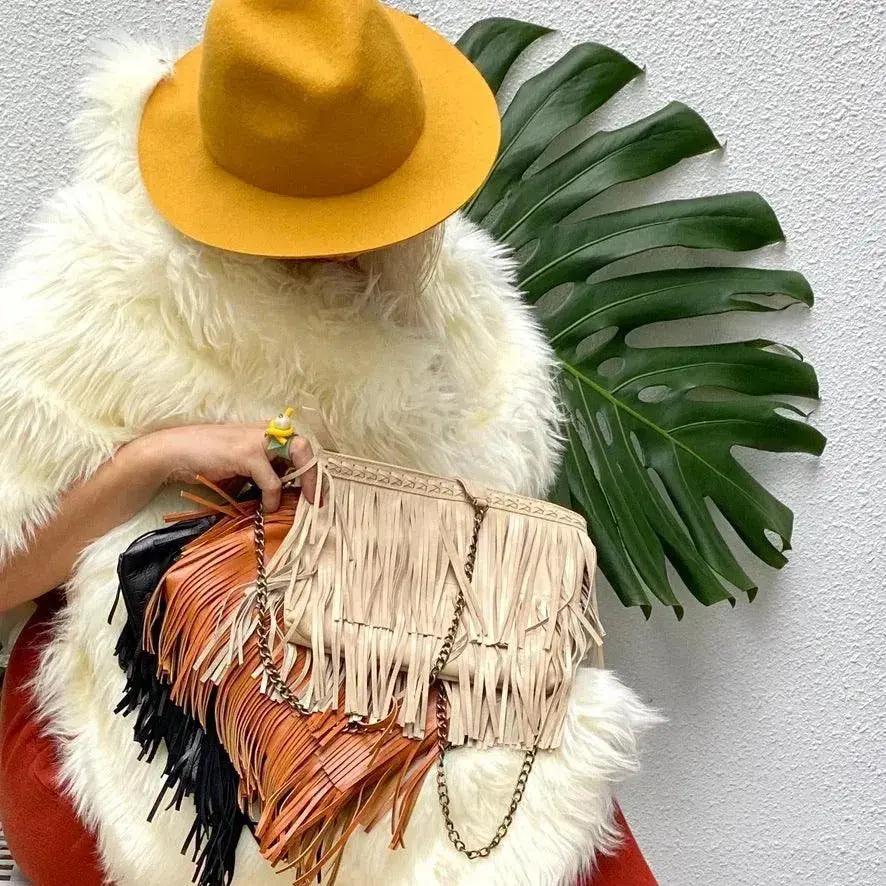 leather cross purse, clutch cowgirl all 3 1.webp